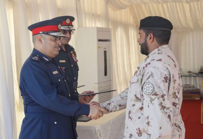 رئيس الأمن العام يشهد تخريج ست دورات تدريبية بقيادة خفر السواحل
