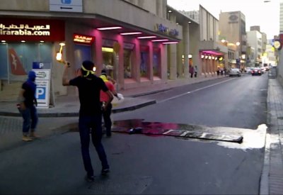 تأييد الحبس 3 سنوات لمتجمهر أحرق حاويات نفايات في المنامة