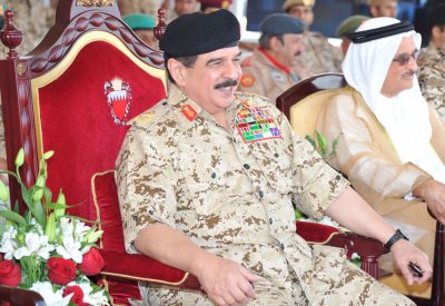 قوة دفاع البحرين تنفذ التمرين التعبوي المشترك بالذخيرة الحية (قوة العزم)