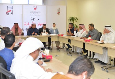عسكر ينقل توجيهات ناصر بن حمد الى الاتحادات الرياضية