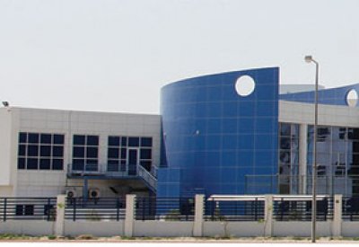 بروموسيفن تسخوذ على عقار المدرسة البريطانية في البحرين