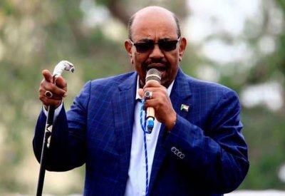 البشير: روسيا تساعد السودان على بناء قوة رادعة