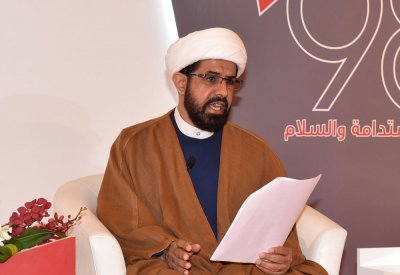 العصفور: الميثاق رؤية لجلالة الملك في تطوير كافة المؤسسات الرسمية والأهلية