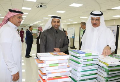 وفد من وزارة التعليم السعودية يزور جامعة الخليج العربي