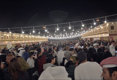 أكثر من 8000 زائر لسوق البسطة