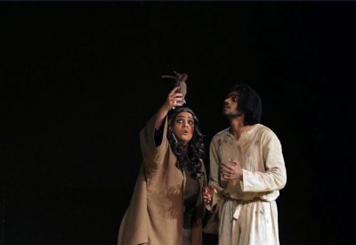 "بئر الزلاق" في سادس أيام مهرجان أوال المسرحي