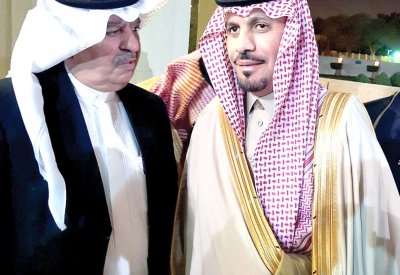 وزير الحرس الوطني السعودي يشيد بالعلاقات مع البحرين