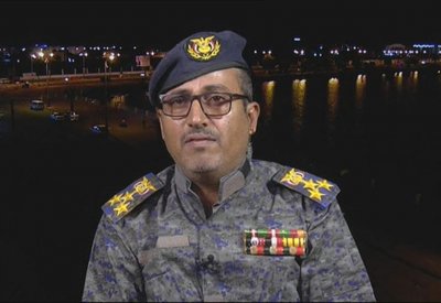 مسؤول منشق: قيادات عسكرية في صنعاء مستعدة للانشقاق