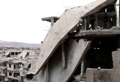 غوطة دمشق.. قتلى مدنيون واستعدادات لهجوم وشيك