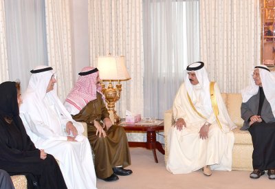 الملك يقدم التعازي في وفاة مبارك بن جاسم كانو