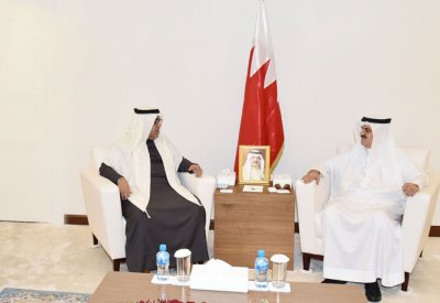 رئيس مجلس النواب: إبراز منجزات مملكة البحرين واجب وطني   