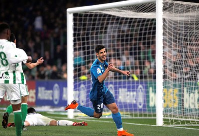 ريال مدريد يواصل صحوته ويهزم بيتيس