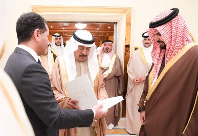 سمو رئيس الوزراء يستقبل سمو الشيخ عيسى بن علي
