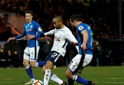 لوكاس مورا: توتنهام يستطيع الفوز بدوري أبطال أوروبا