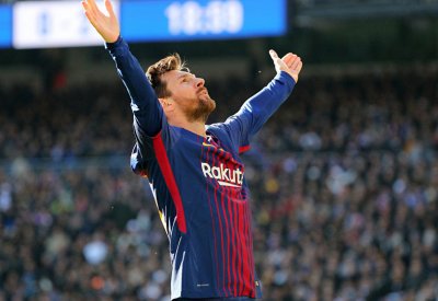 رئيس برشلونة يكشف تفاصيل جديدة حول مستقبل ميسي مع الفريق