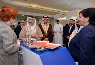 حميدان يفتتح معرض التوظيف والتدريب بجامعة العلوم التطبيقية