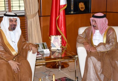 وزير الديوان الملكي يستقبل سفير دولة الامارات العربية المتحدة