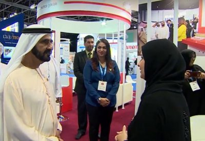 سمو الشيخ محمد بن راشد آل مكتوم يزور جناح وزارة التربية والتعليم