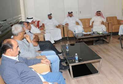 رئيس اتحاد الكرة يستقبل لجنة التدريب والتطوير