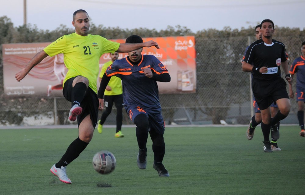 الكهرماء يكسب قمته مع ألبا ويصعد لنصف نهائي كأس بابكو للشركات الكروية