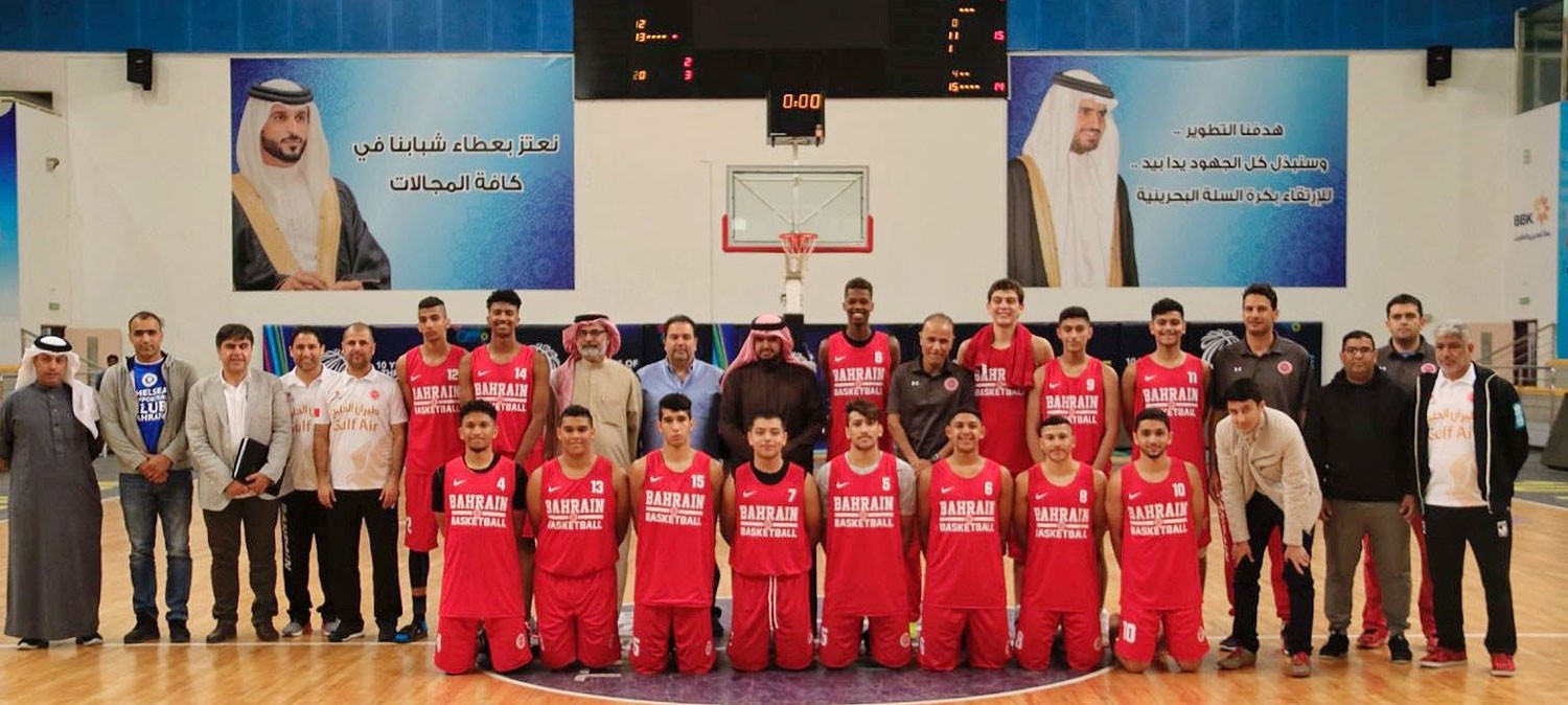 سمو عيسى بن علي: آمالنا عريضة على ظهور اللاعبين بالمستوى المشرف