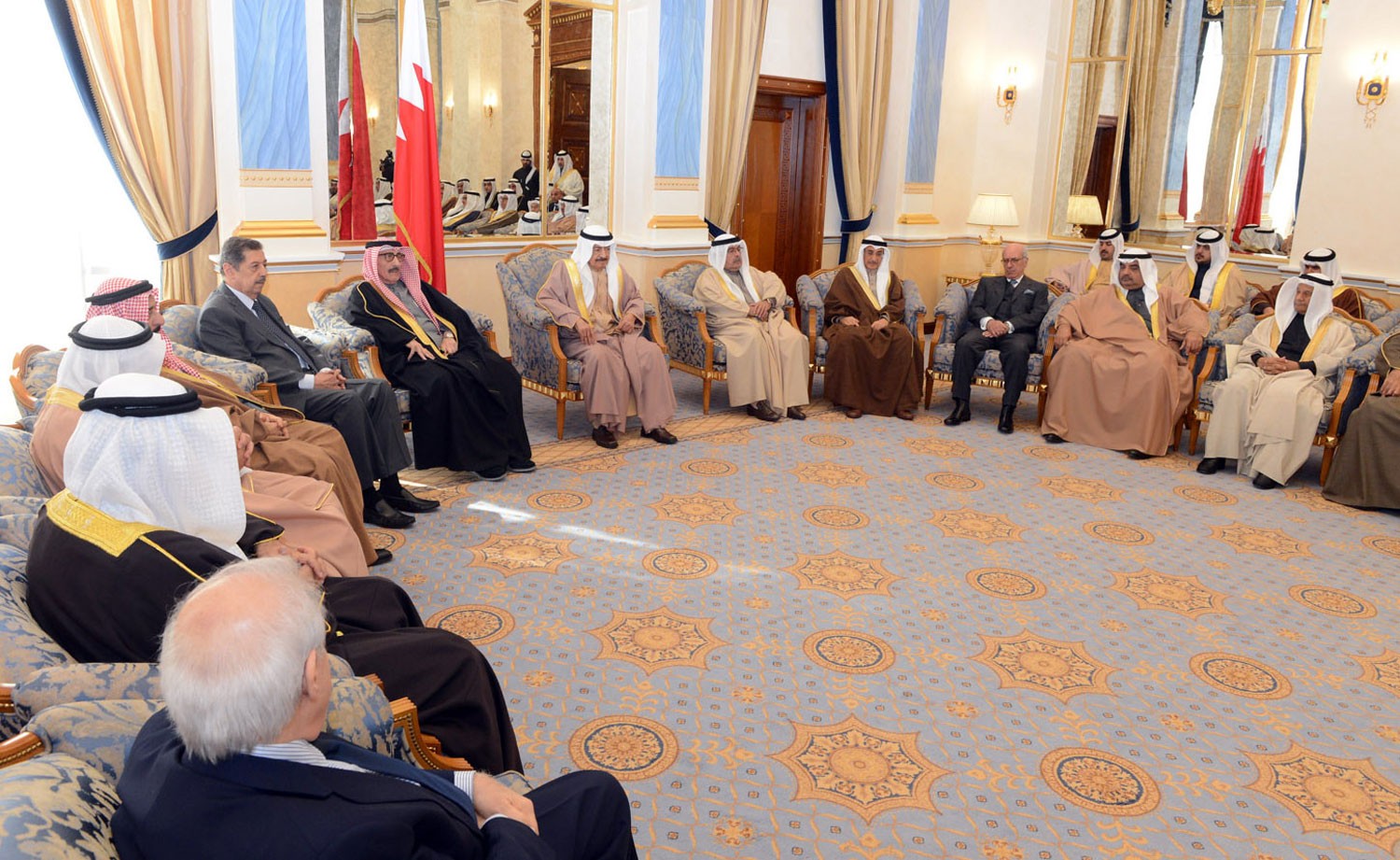 رئيس الوزراء: الجهود السعودية واضحة للجميع ولا مجال للنيل منها