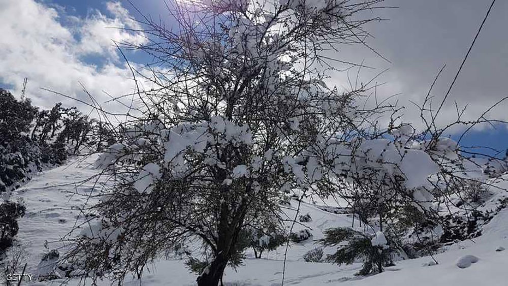رداءة الطقس تغلق مئات المدارس في المغرب