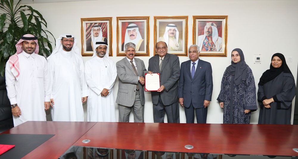 الخيرية الملكية توقع اتفاقية صحية مع عيادة الدكتور علوي العلوي الجراحية