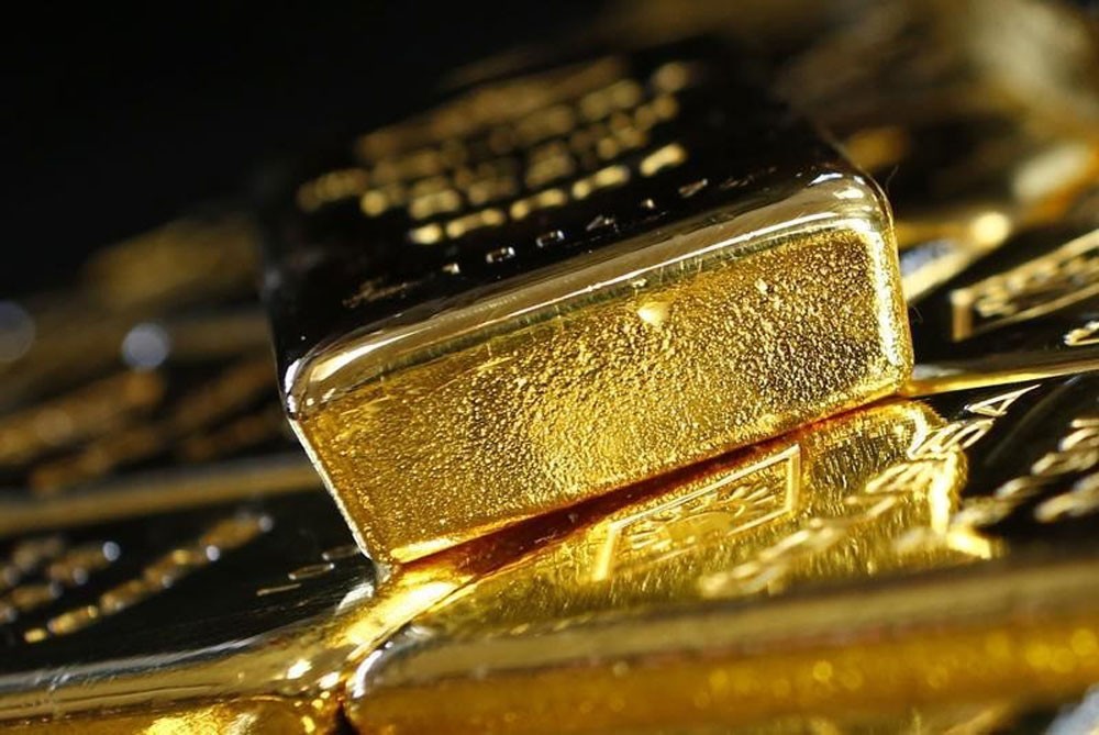 الذهب يرتفع إلى 1331 دولاراً للأونصة بدعم تصيد الصفقات