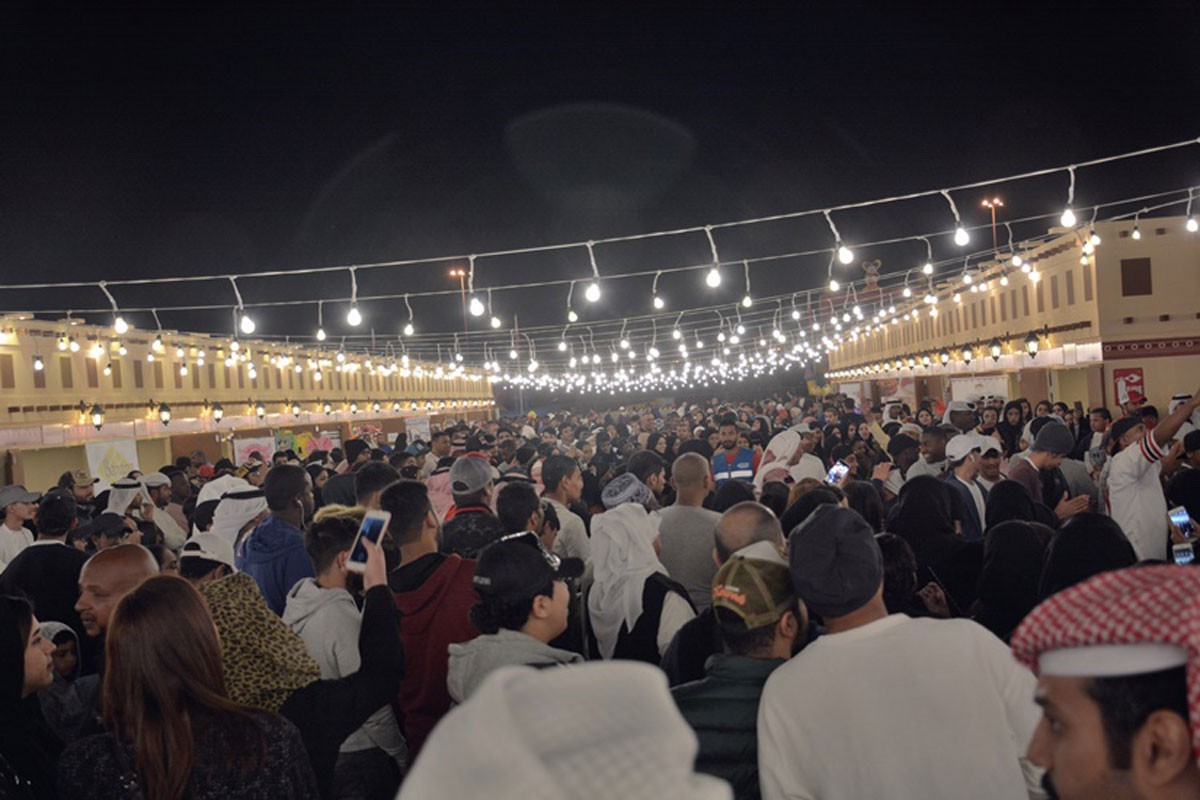 أكثر من 8000 زائر لسوق البسطة