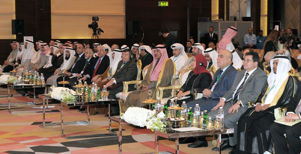 الكويت تحتضن العالم لاستعادة البشر والحجر بالعراق