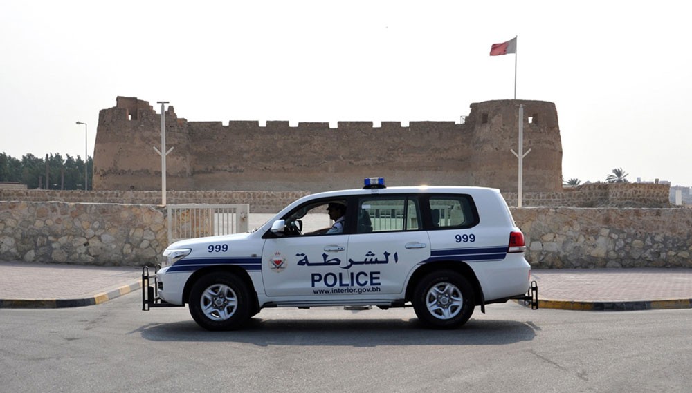 شرطة المحرق: القبض على المشتبه بسرقتهم محلات تجارية