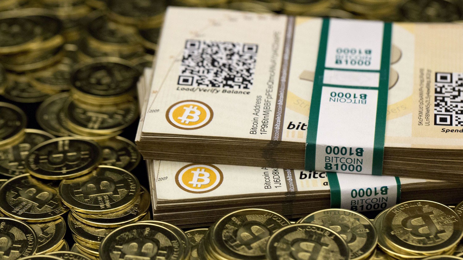 بعد انهيار الـ70%.. بتكوين تقفز فوق حاجز 10 آلاف دولار