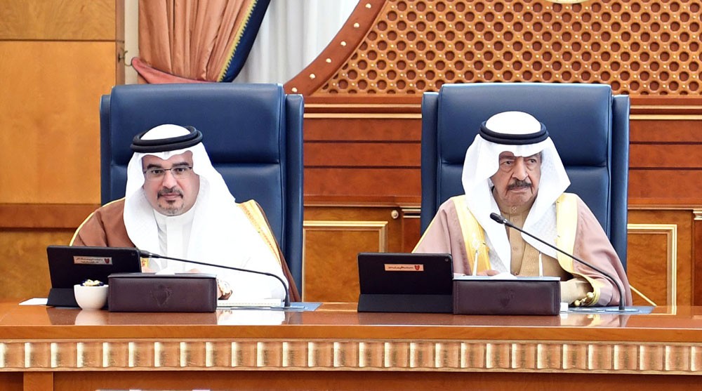 مجلس الوزراء: استحداث نظام يلزم تحويل رواتب جميع العمال إلى البنوك