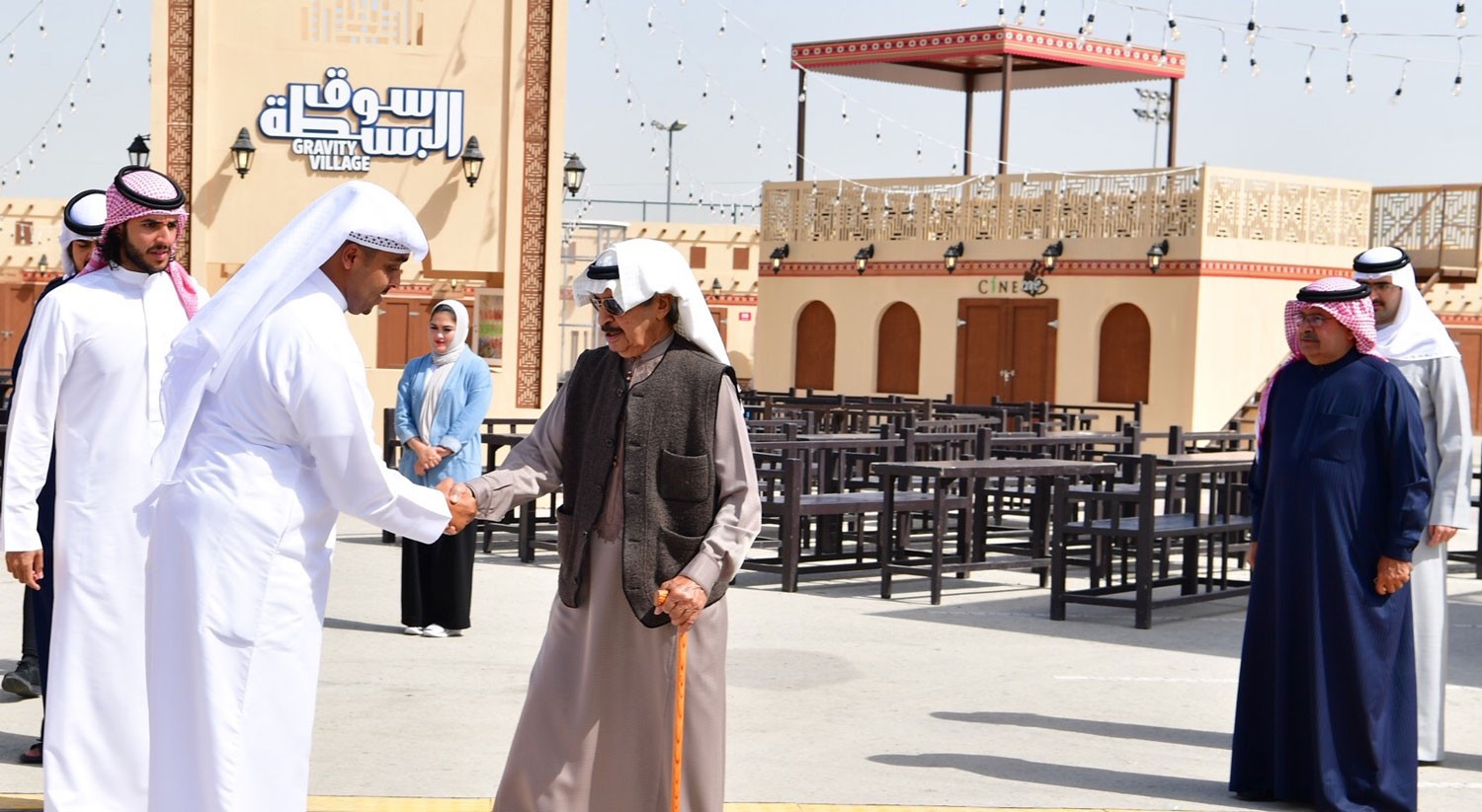 سمو رئيس الوزراء يزور سوق البسطة في قرية جرافيتي