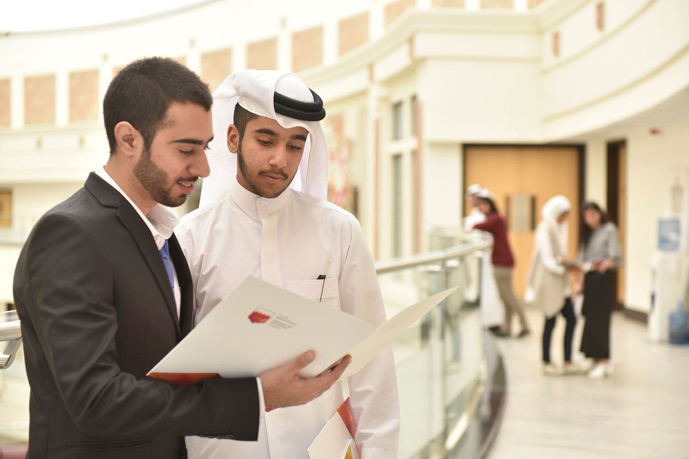 المبرة الخليفية تعلن عن بدء مرحلة التسجيل في برنامج رايات للمنح الدراسية
