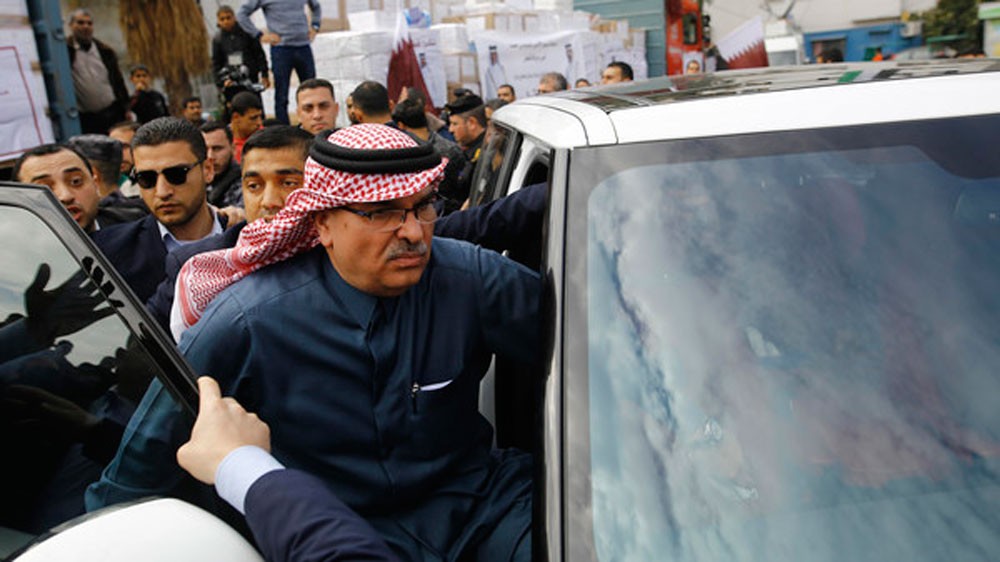فتح تستنكر تصريحات سفير قطر.. "تبث الفرقة بين شعبنا"
