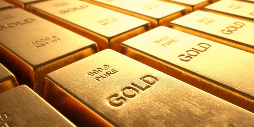 الذهب يهبط 1% بعدما أكد رئيس الفدرالي الأمريكي على زيادات تدريجية للفائدة