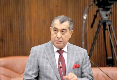 بن حميد يشيد بإنشاء مركز الملك حمد للتعايش