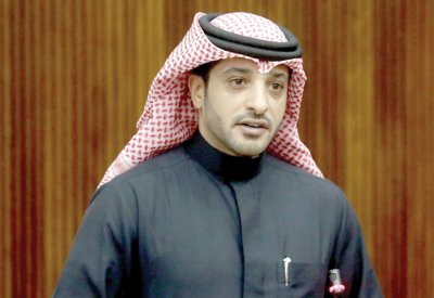 آل رحمة: سيدهس طالب بشارع السهلة إذا لم يوفَّر باص لـ "ابتدائية جدحفص"
