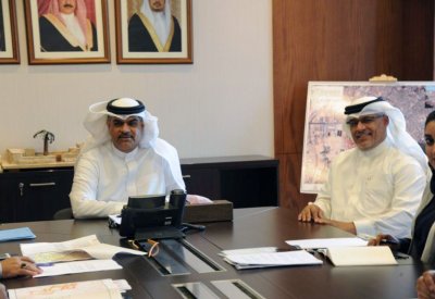 "وكيل الأشغال" والخال يبحثان احتياجات ثانية الجنوبية