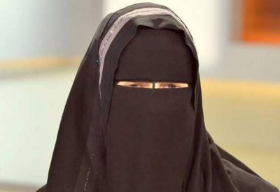 جامعة إسلامية في إندونيسيا تحظر النقاب