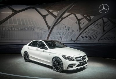 سيارة C 43 سيدان الجديدة من مرسيدس-AMG