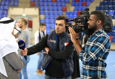 بوكمال: نقل مباريات الأدوار النهائية لكرة القدم على الهواء مباشرة