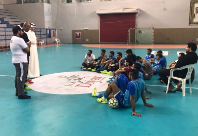 المناعي يطلع على تحضيرات منتخب الصالات لبطولة الكويت