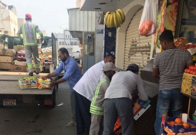 بلدية المحرق: حملة لإزالة إشغالات الطرق في المحرق وقلالي والدير وسماهيج