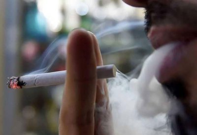التدخين يزيد من خطر فقدان السمع