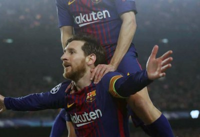 ميسي يساعد برشلونة على إطاحة تشيلسي