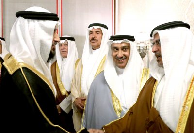 خريجو ماجستير الإدارة العامة يتشرفون بالسلام على ولي العهد بمجلسه الاسبوعي