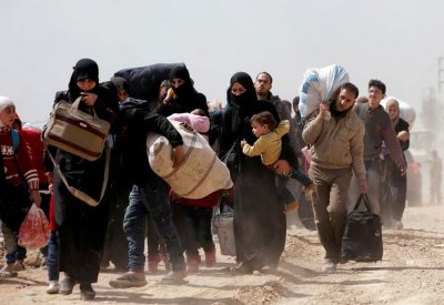 سوريا.. عشرات القتلى وآلاف النازحين في الغوطة الشرقية
